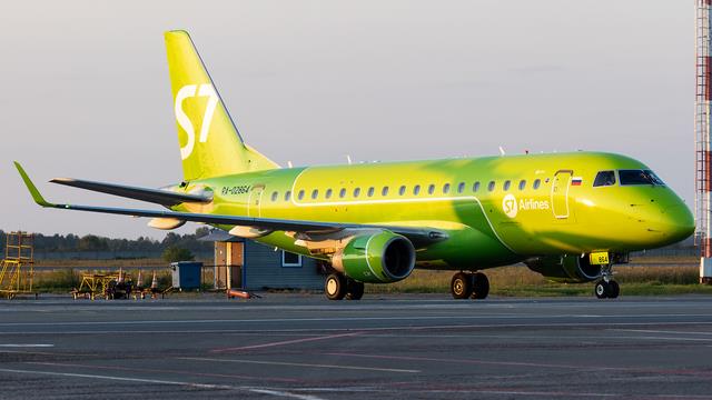 RA-02864::S7 Airlines